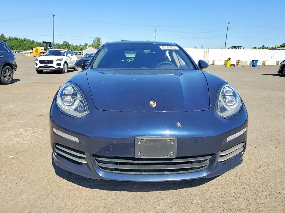2016 PORSCHE PANAMERA 2  