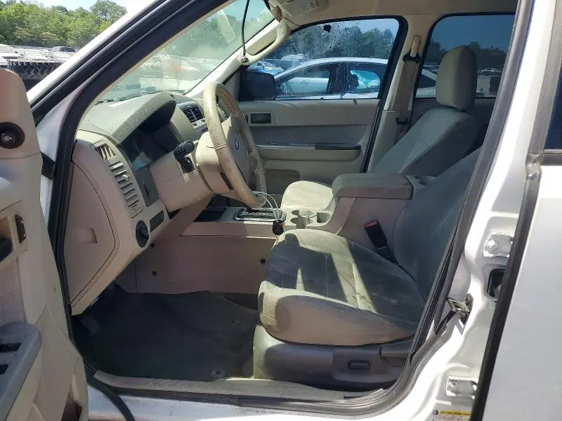 2011 FORD ESCAPE XLT  