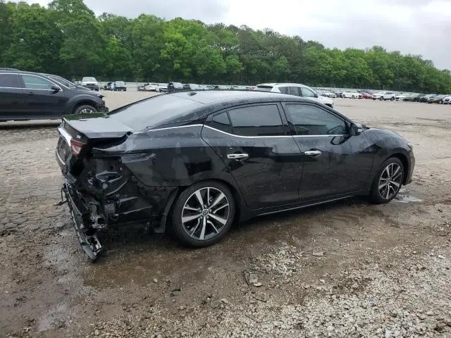 2023 NISSAN MAXIMA SV  