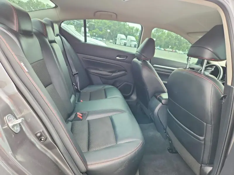 2023 NISSAN ALTIMA SR  