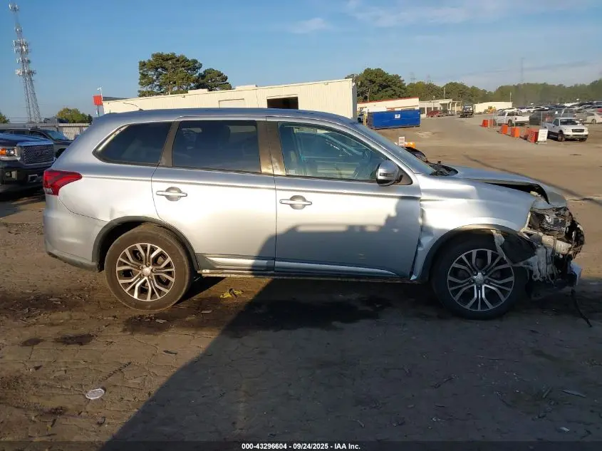 2016 MITSUBISHI OUTLANDER SE