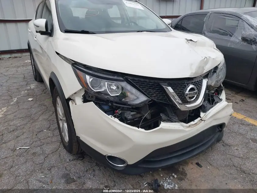 2017 NISSAN ROGUE SPORT SV