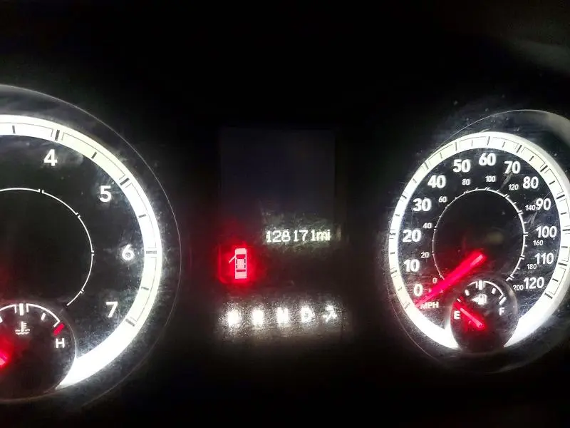 2014 RAM 1500 ST  