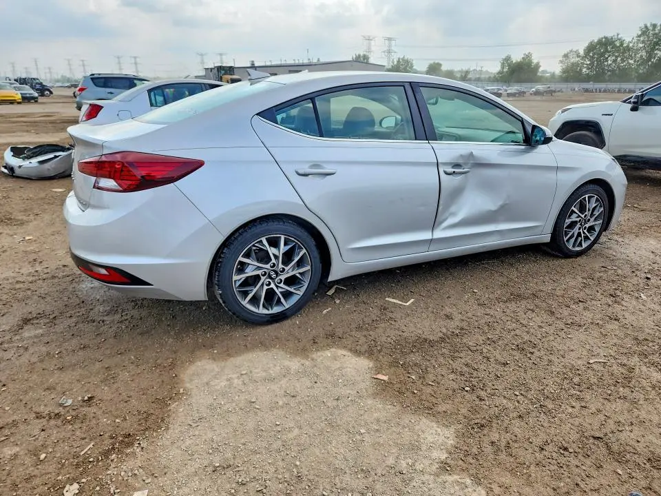 2019 HYUNDAI ELANTRA LIMITED  