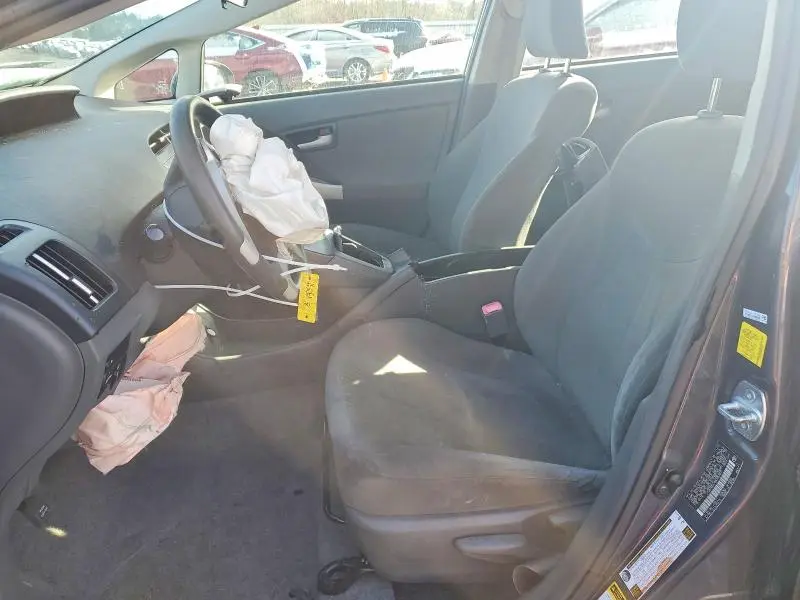 2011 TOYOTA PRIUS TWO  