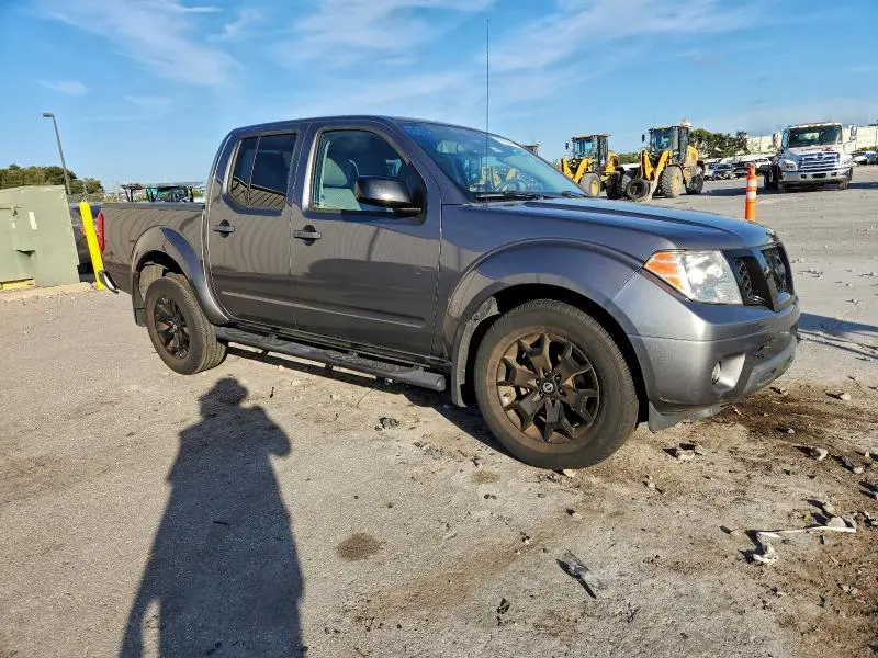 2021 NISSAN FRONTIER S  