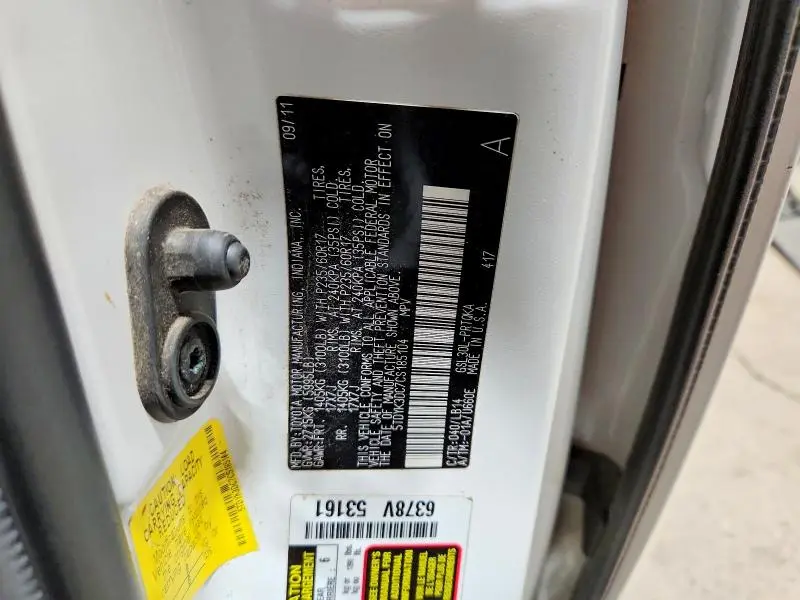 2012 TOYOTA SIENNA   