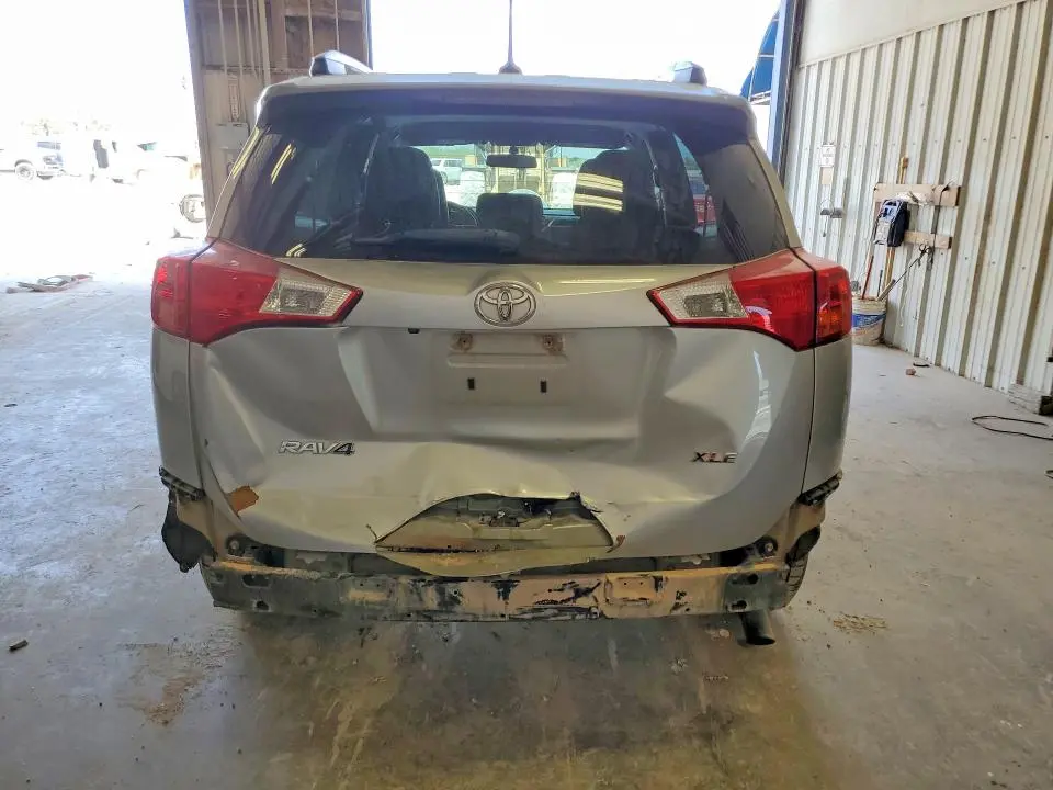 2014 TOYOTA RAV4 XLE  