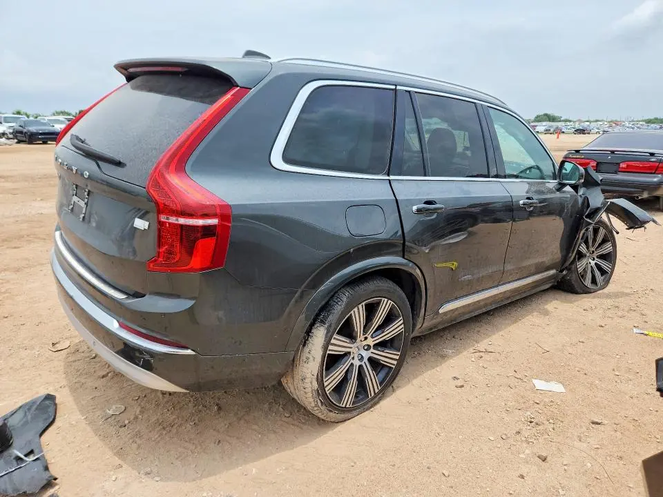 2022 VOLVO XC90 T8 RECHARGE INSCRIPTION  