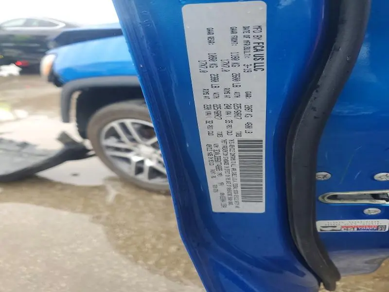 2019 JEEP COMPASS LATITUDE  