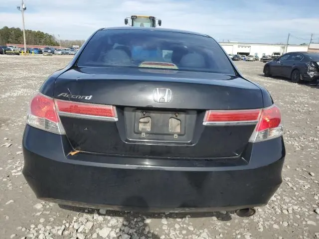 2011 HONDA ACCORD LX  