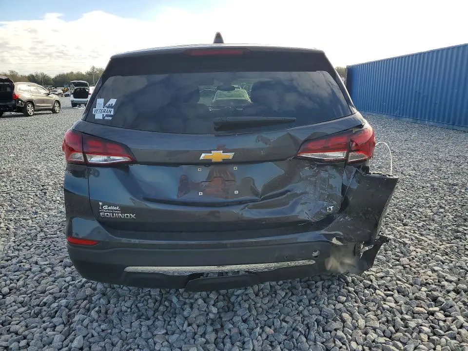 2022 CHEVROLET EQUINOX LT  