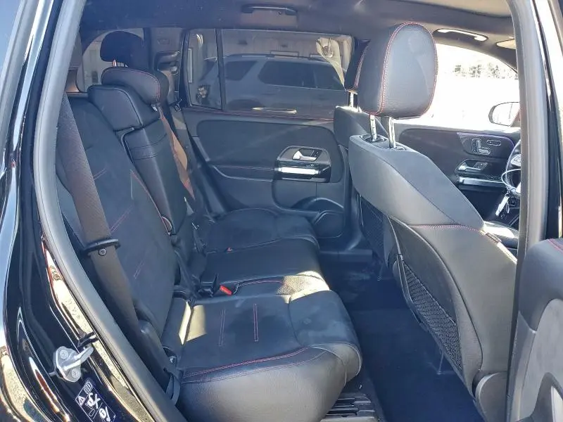 2021 MERCEDES-BENZ GLB 250  