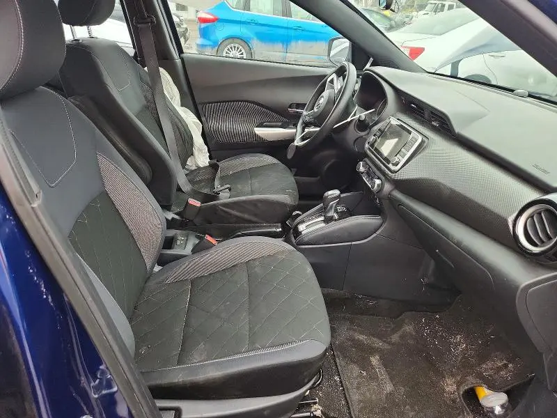 2019 NISSAN KICKS S  