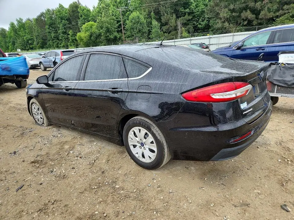 2019 FORD FUSION S  