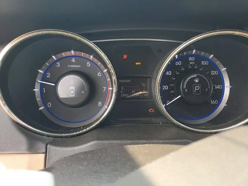 2011 HYUNDAI SONATA GLS  