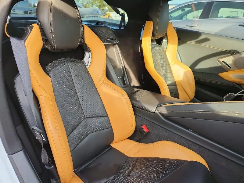 2020 CHEVROLET CORVETTE STINGRAY 2LT  