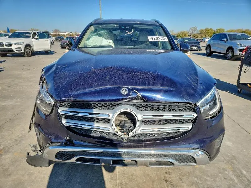 2022 MERCEDES-BENZ GLC 300  