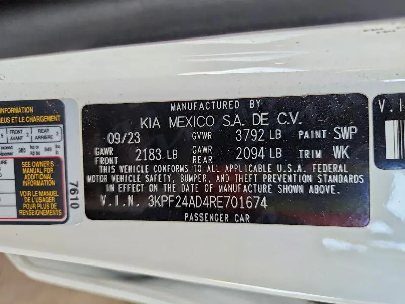 2024 KIA FORTE LXS  