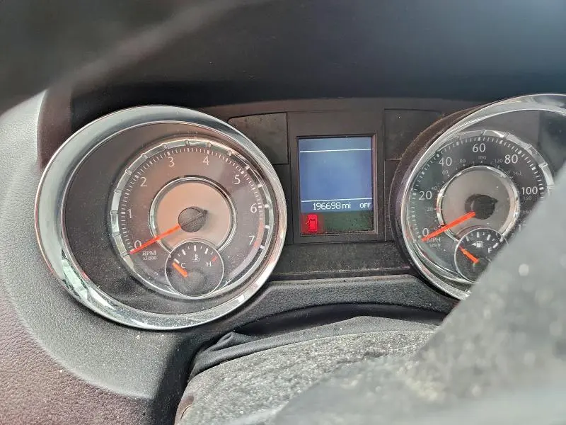 2011 CHRYSLER TOWN & COUNTRY TOURING L  