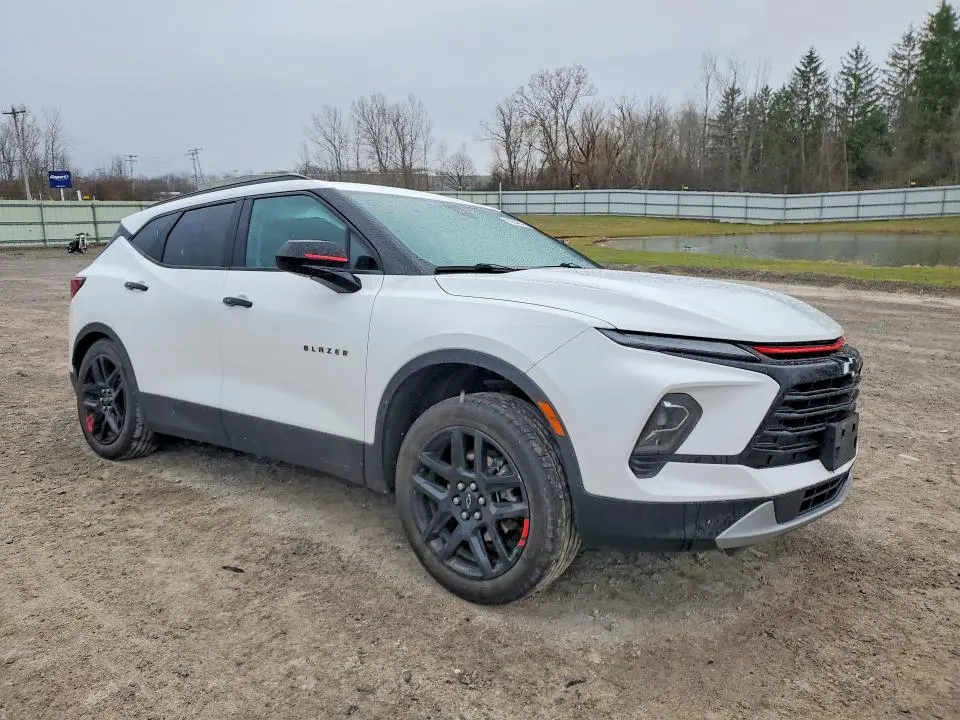 2023 CHEVROLET BLAZER 2LT  
