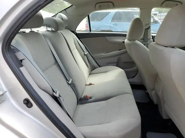 2013 TOYOTA COROLLA BASE  