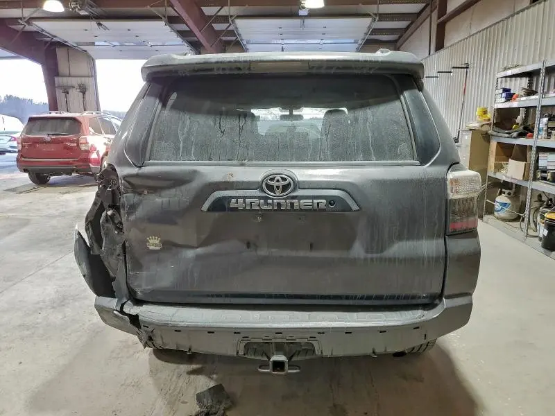 2019 TOYOTA 4RUNNER SR5/SR5 PREMIUM  