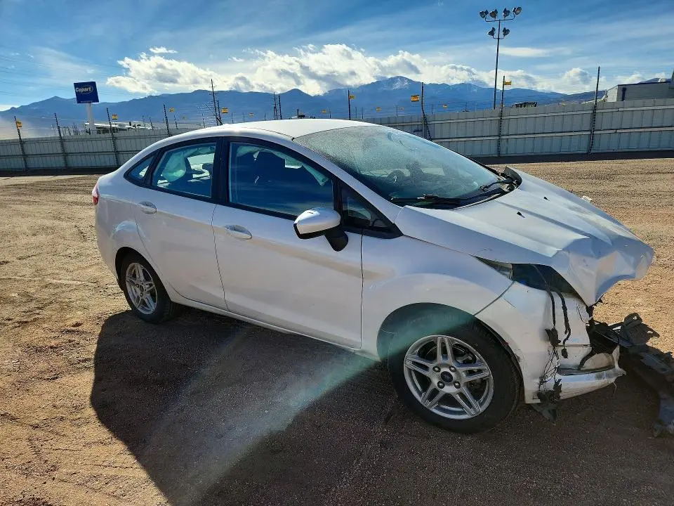 2019 FORD FIESTA SE  