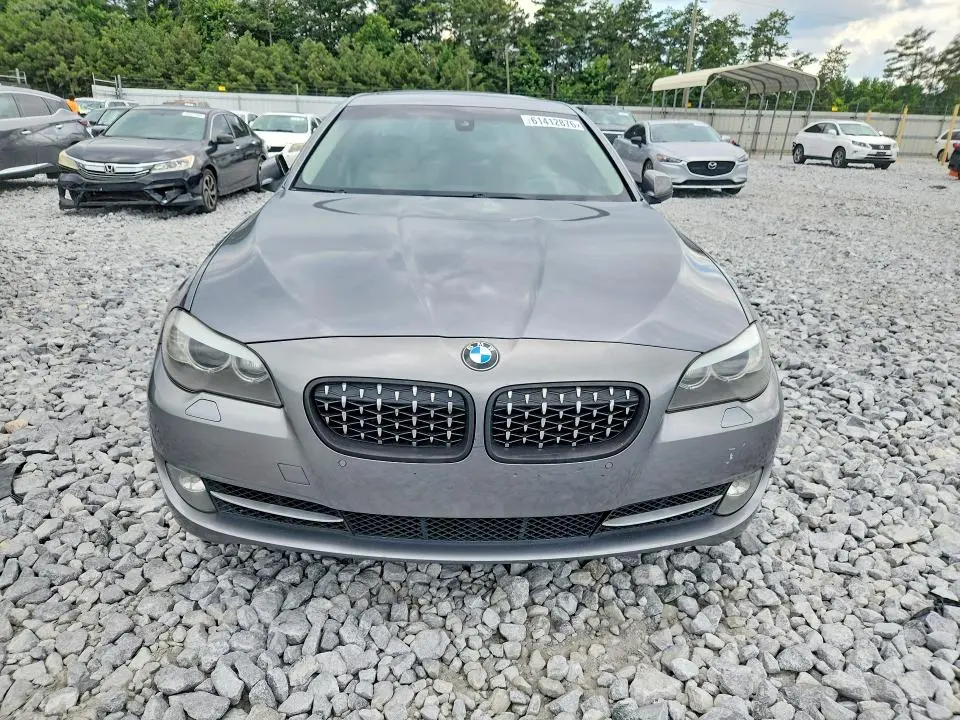 2012 BMW 550 XI  
