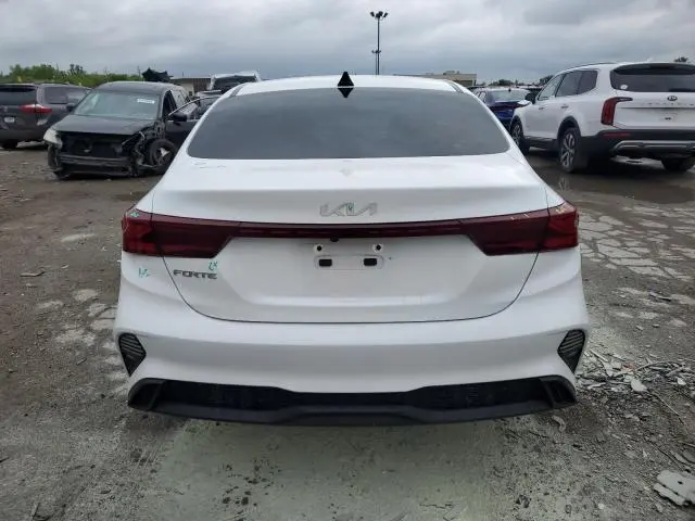 2022 KIA FORTE FE  