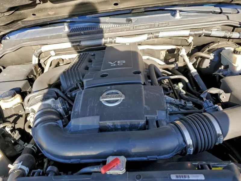 2012 NISSAN FRONTIER S  