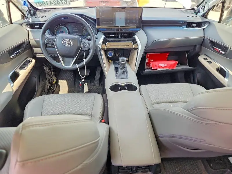 2021 TOYOTA VENZA LIMITED  