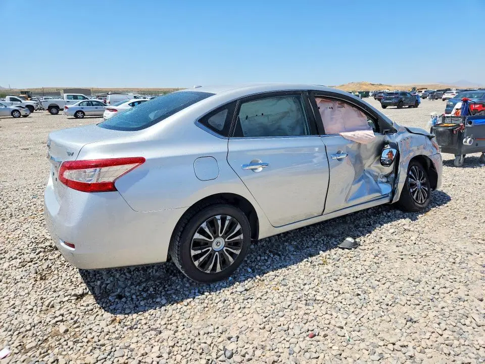 2015 NISSAN SENTRA SV  