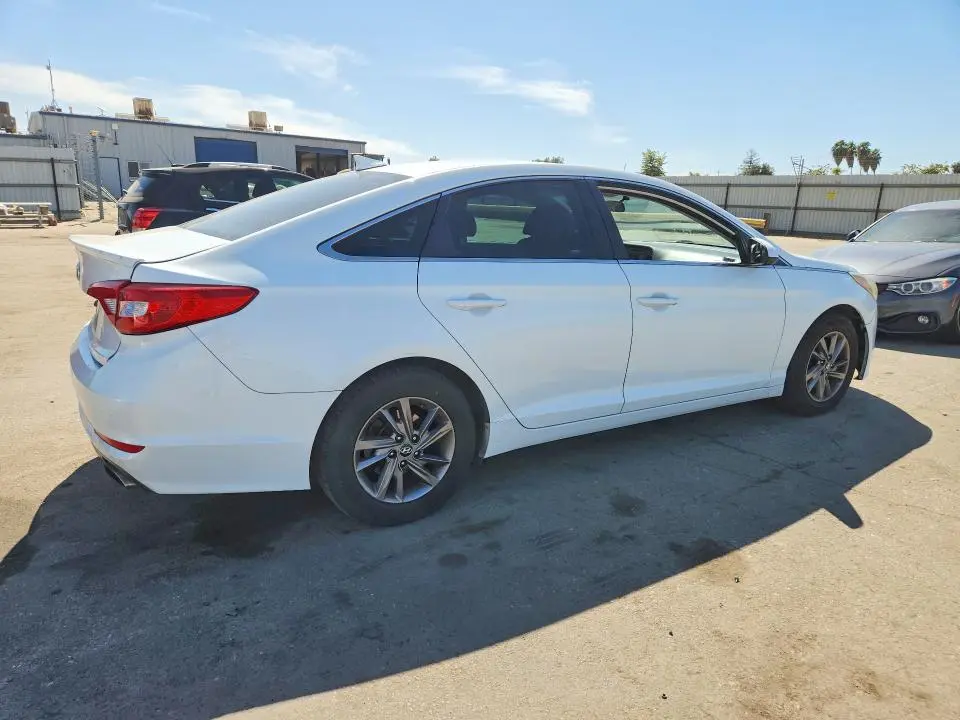 2016 HYUNDAI SONATA SE  