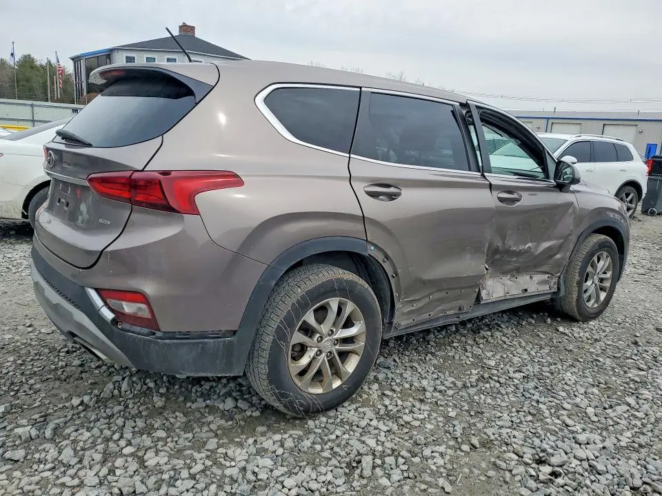2019 HYUNDAI SANTA FE SE 2.4L  