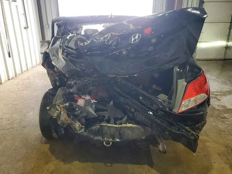 2012 HYUNDAI ACCENT GLS  