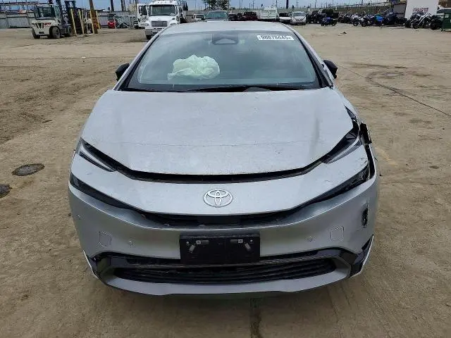 2024 TOYOTA PRIUS XLE  