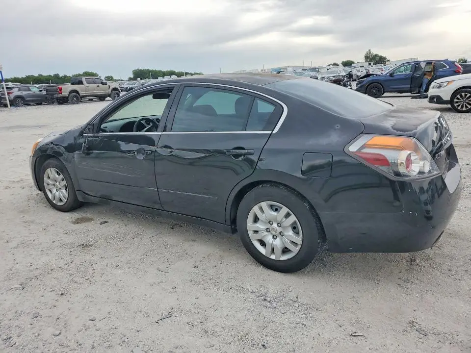 2011 NISSAN ALTIMA BASE  