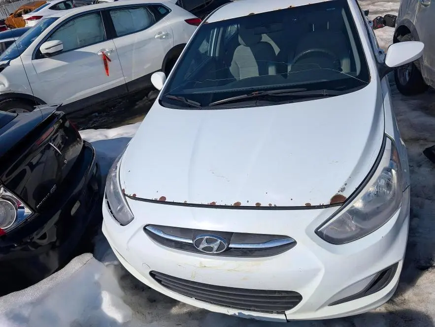 2016 HYUNDAI ACCENT SE  