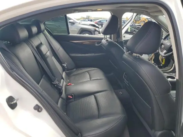 2015 INFINITI Q50 BASE  