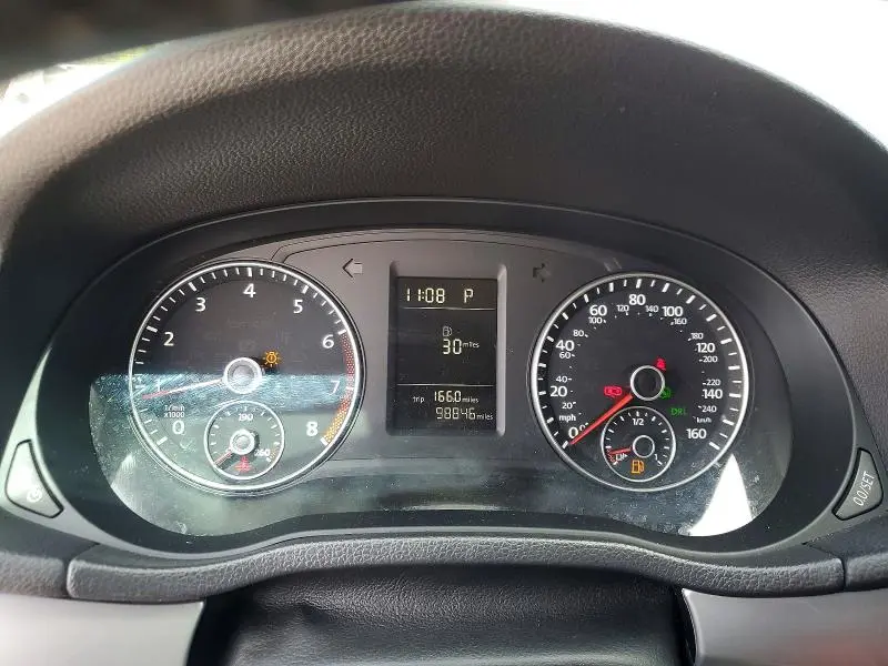 2014 VOLKSWAGEN PASSAT S  