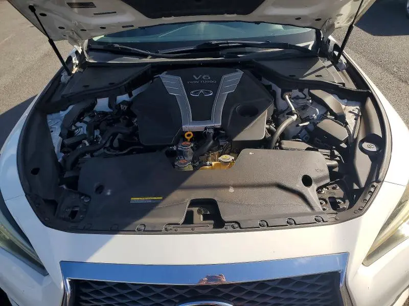 2019 INFINITI Q50 LUXE  