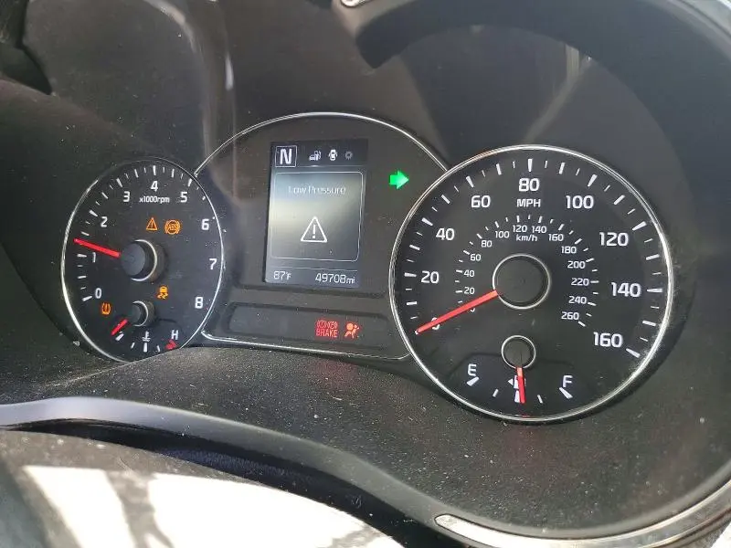 2018 KIA FORTE LX  
