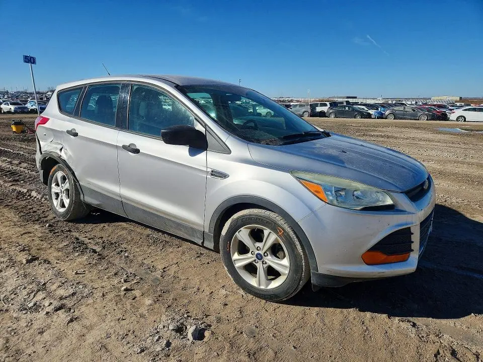 2016 FORD ESCAPE S  