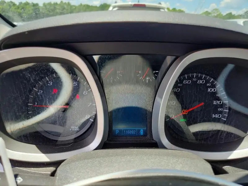 2011 CHEVROLET EQUINOX LT  