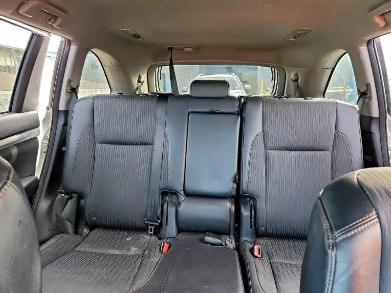 2014 TOYOTA HIGHLANDER LE  