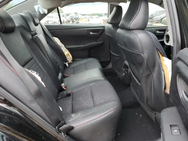 2015 TOYOTA CAMRY LE  