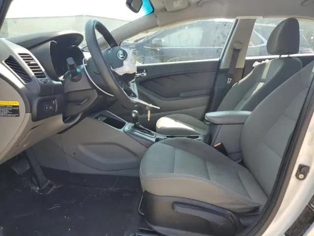 2015 KIA FORTE LX  
