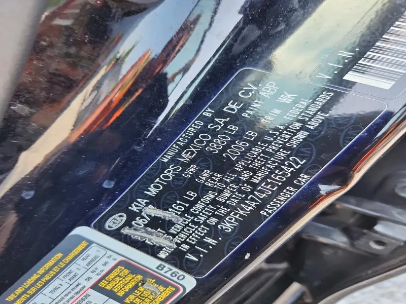 2018 KIA FORTE LX  