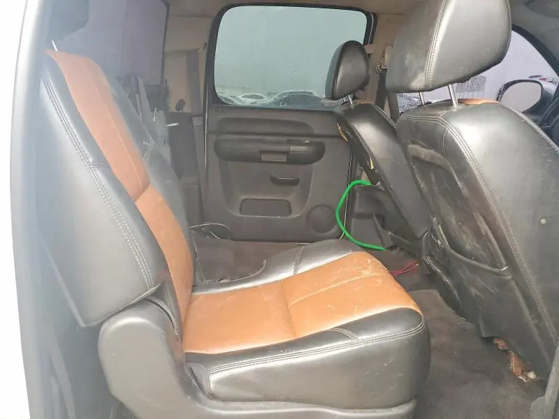 2011 CHEVROLET SILVERADO C1500 LS  